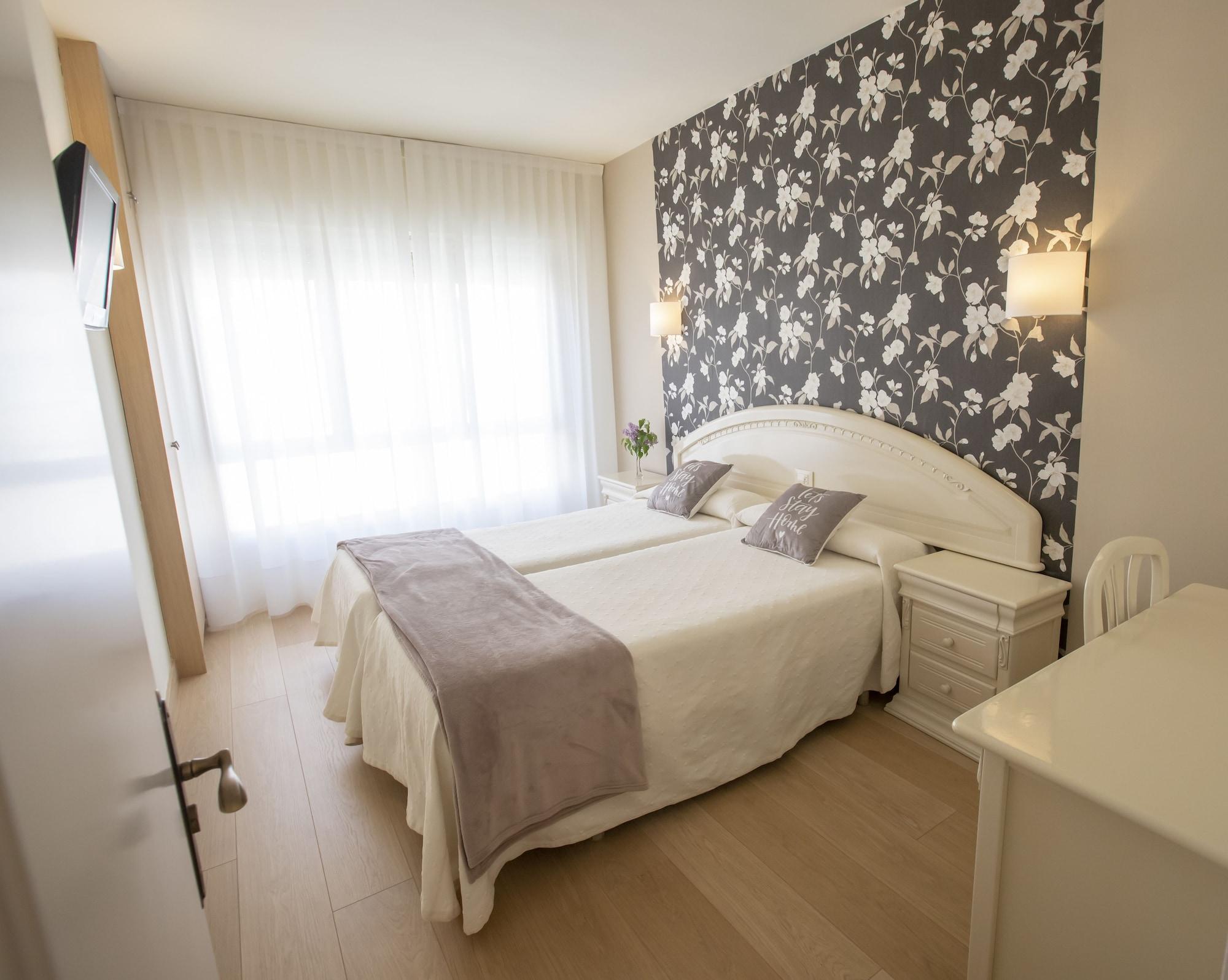 Hotel Ciudad De Calahorra Ngoại thất bức ảnh