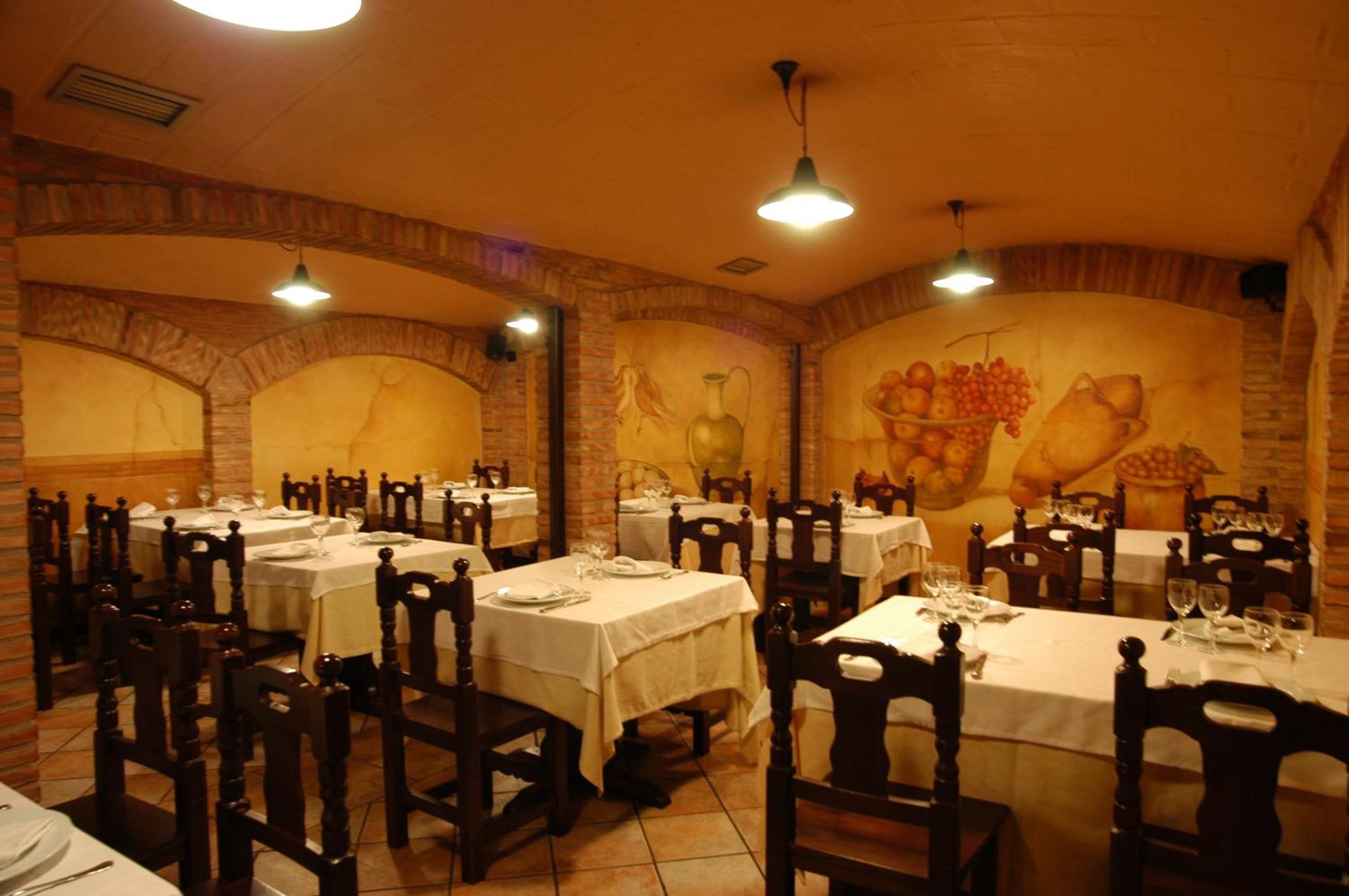 Hotel Ciudad De Calahorra Ngoại thất bức ảnh